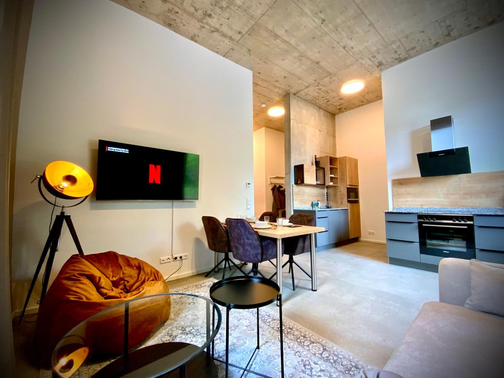 Apartament Waterfront - Urbane Eleganz Am Bachufer Villach Zewnętrze zdjęcie