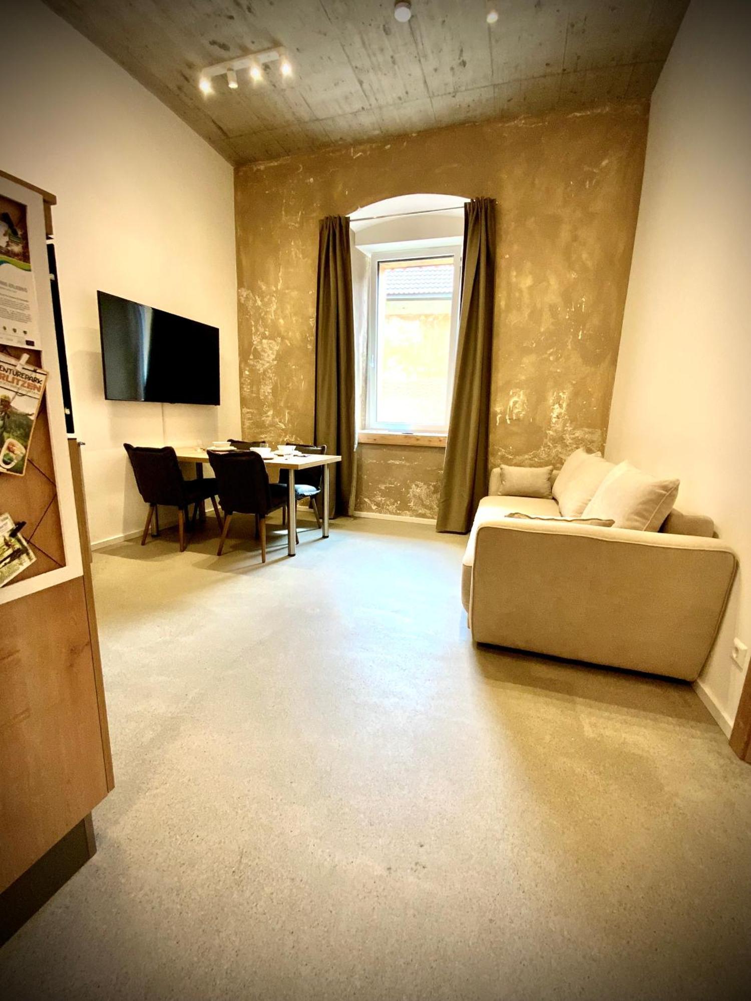 Apartament Waterfront - Urbane Eleganz Am Bachufer Villach Pokój zdjęcie